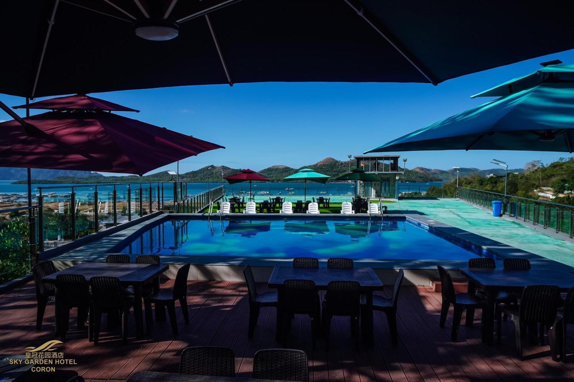 Sky Garden Hotel Корон Екстериор снимка